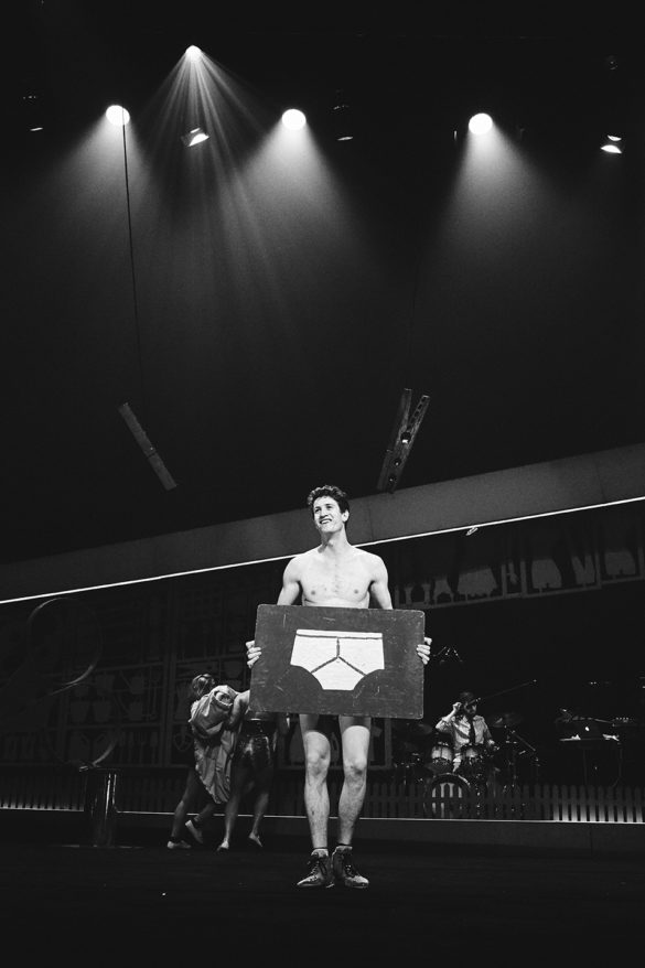 Backstage with Model Citizens : Words By Lucy Gamsby Frost & Photos by Luke David Kellett