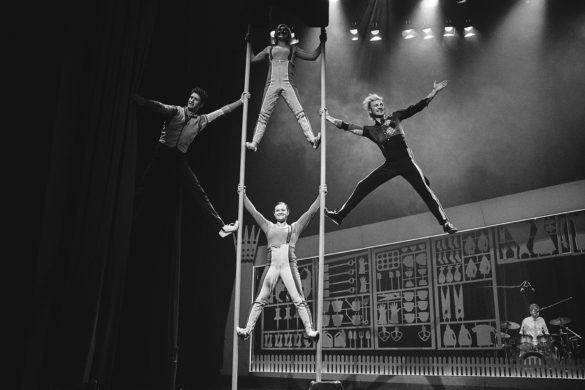 Backstage with Model Citizens : Words By Lucy Gamsby Frost & Photos by Luke David Kellett