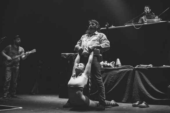 Kate Pardey Photo Gallery – Cirque Alfonse : Barbu 2016