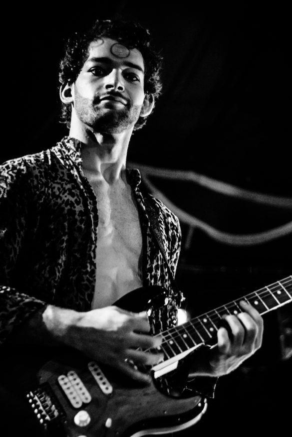 Rebel, Rouge & Shake it – Photo Gallery from Mark Turner