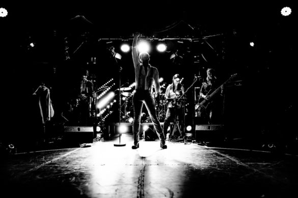 Rebel, Rouge & Shake it – Photo Gallery from Mark Turner